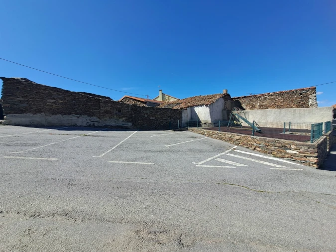 Moradia T0 para Venda em Sendim e Atenor Foto 9