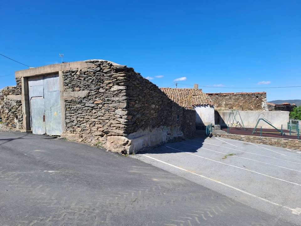 Moradia T0 para Venda em Sendim e Atenor Foto 8