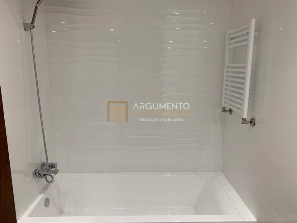 Moradia T3 para Venda em Cidade da Maia Foto 5