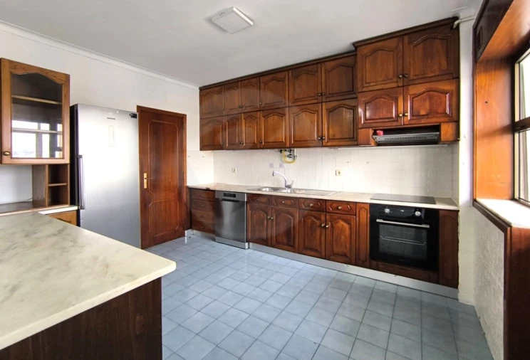 Apartamento T3 para Venda em Aver-O-Mar, Amorim e Terroso Foto 28