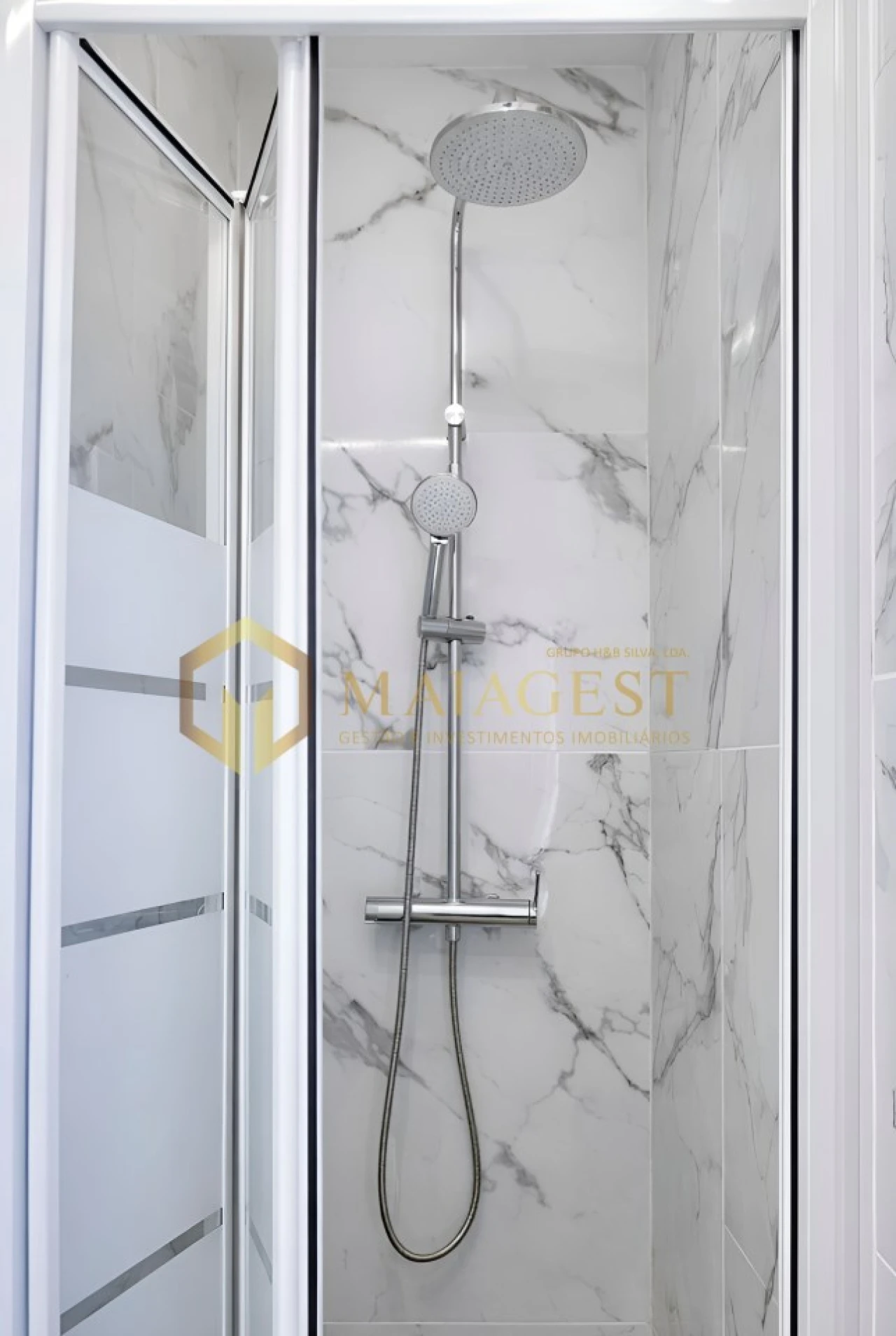 Apartamento T2 para Venda em Campanhã Foto 14