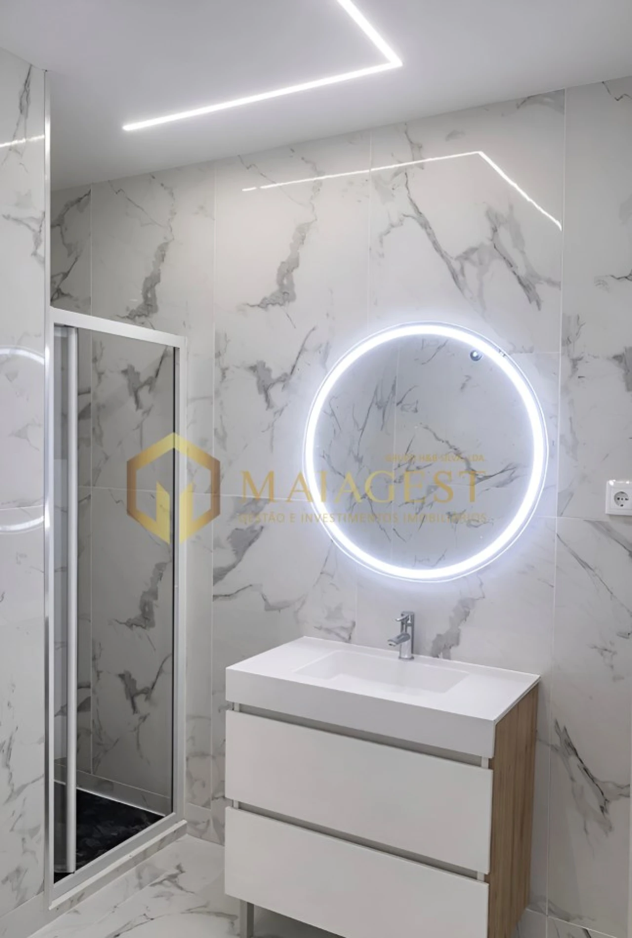 Apartamento T2 para Venda em Campanhã Foto 18