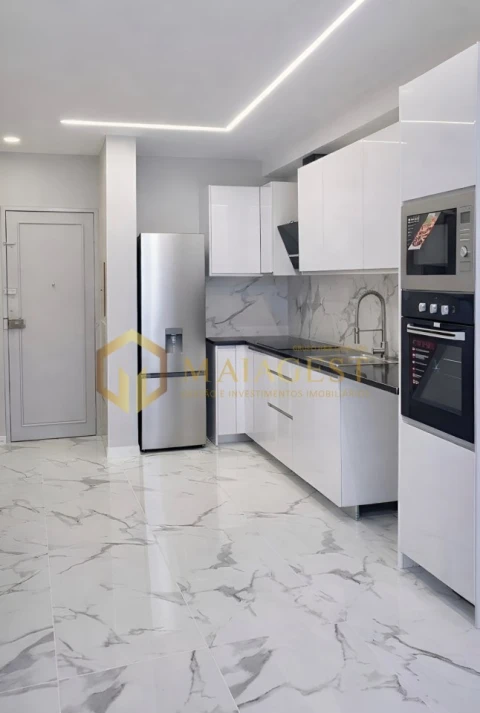Apartamento T2 para Venda em Campanhã