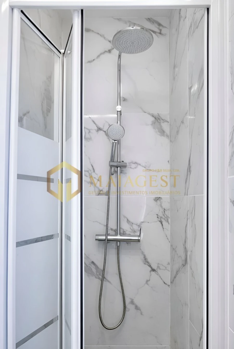 Apartamento T2 para Venda em Campanhã Foto 14