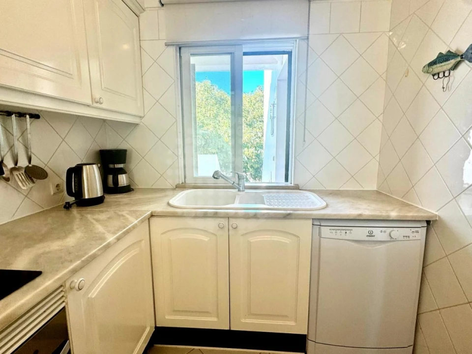 Apartamento T2 para Venda em Albufeira e Olhos de Água Foto 9