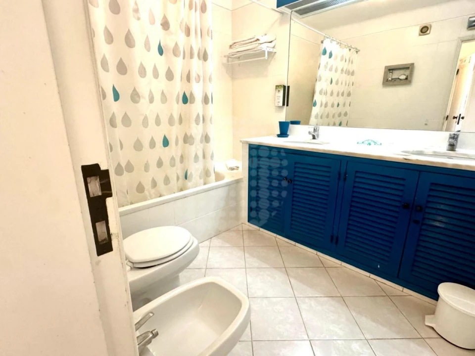 Apartamento T2 para Venda em Albufeira e Olhos de Água Foto 17