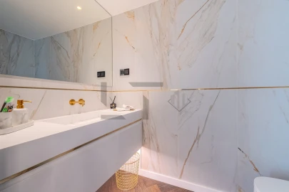 Apartamento T4 para Venda em Parque das Nações