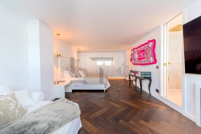 Apartamento T4 para Venda em Parque das Nações