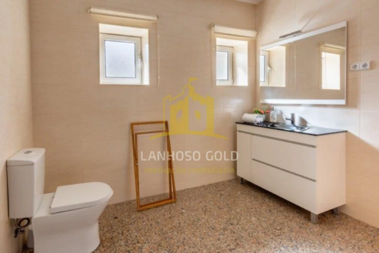 Moradia para Venda em Arcos de Valdevez (São Paio) e Giela Foto 11