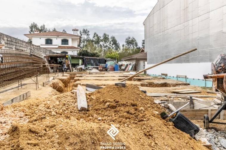 Moradia T2 para Venda em Avintes Foto 1