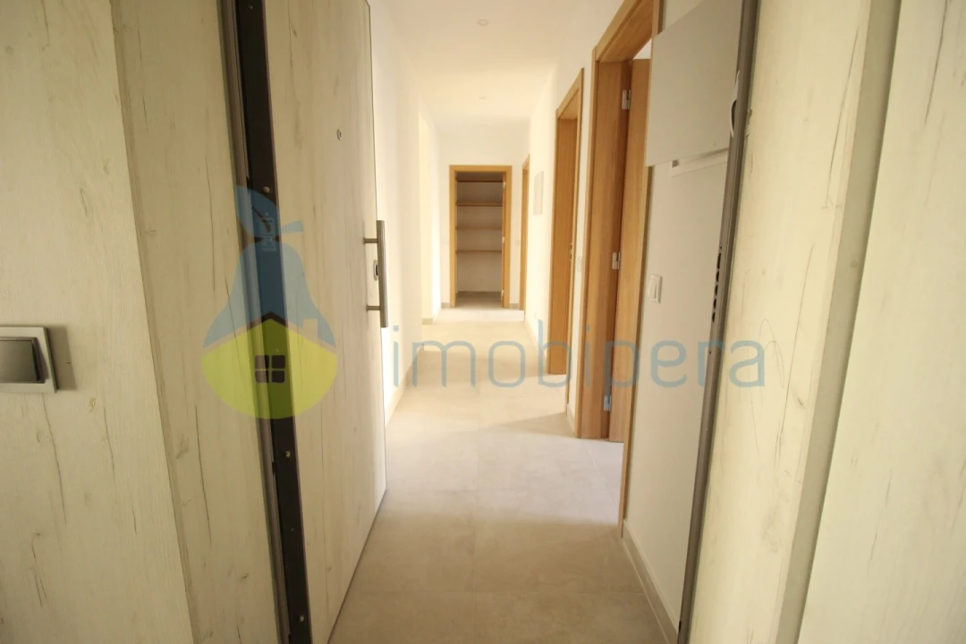 Apartamento T2 para Venda em Armação de Pera Foto 2