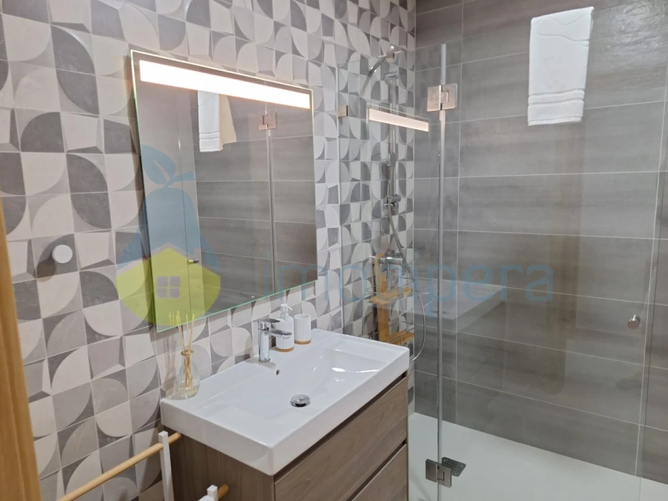 Apartamento T2 para Venda em Armação de Pera Foto 7