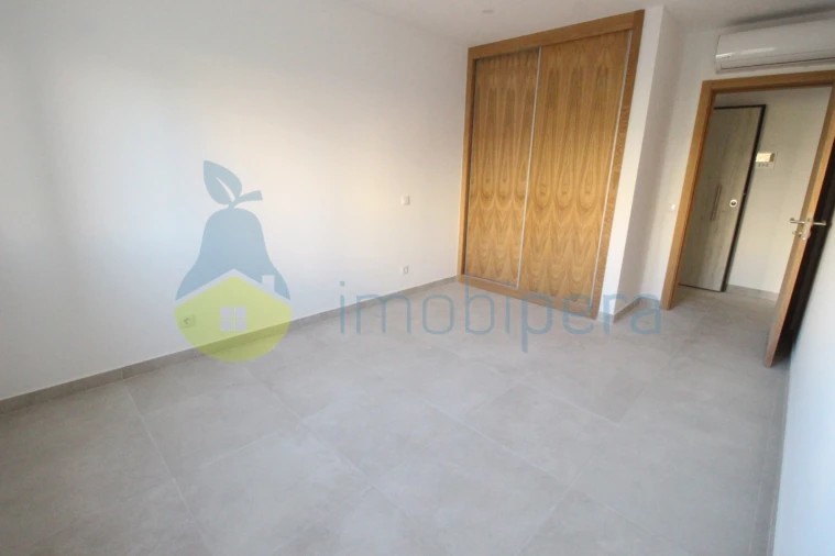 Apartamento T2 para Venda em Armação de Pera Foto 12