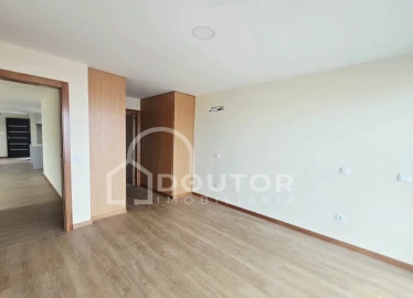Apartamento T2 para Venda em Funchal (Santa Maria Maior)