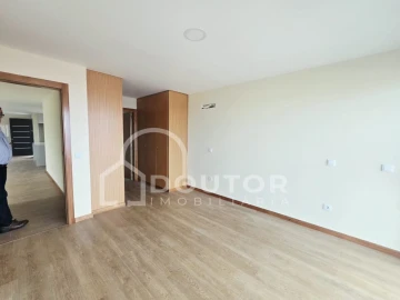 Apartamento T2 para Venda em Funchal (Santa Maria Maior)