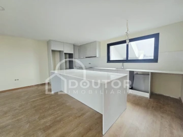 Apartamento T2 para Venda em Funchal (Santa Maria Maior)