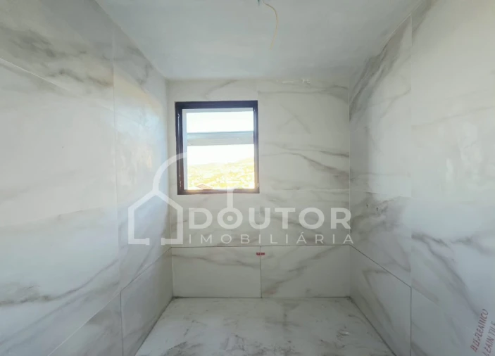 Apartamento T2 para Venda em Funchal (Santa Maria Maior) Foto 11