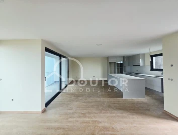 Apartamento T2 para Venda em Funchal (Santa Maria Maior)