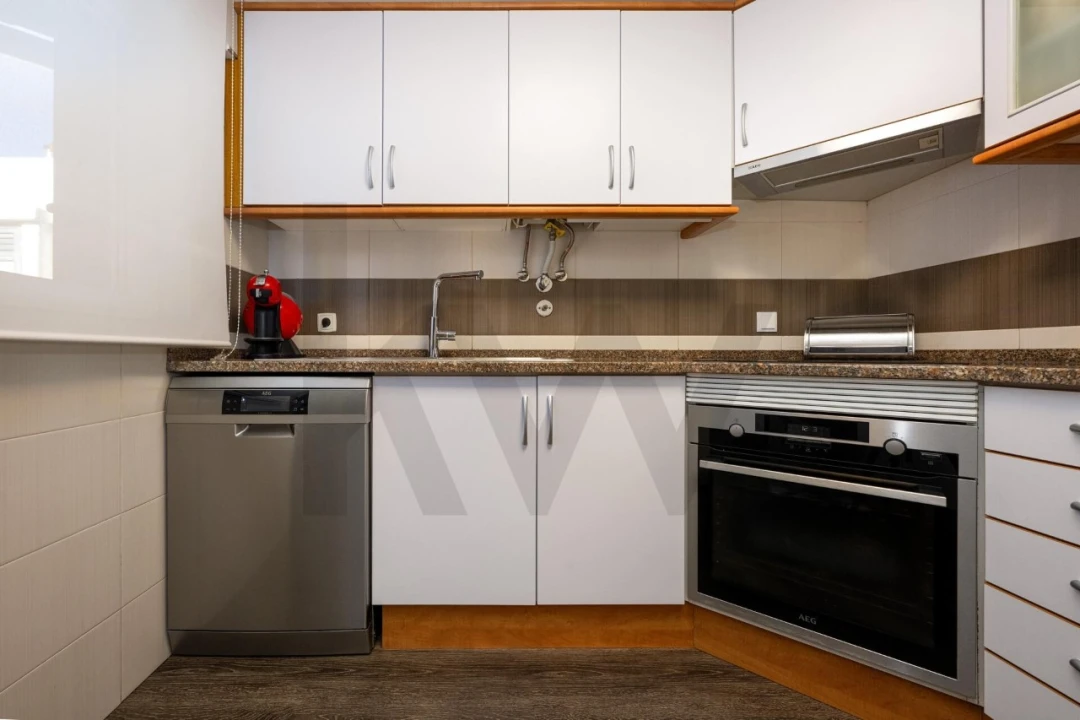 Moradia T3 para Venda em Carnaxide e Queijas Foto 35