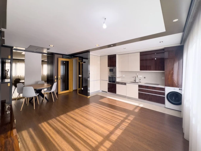 Apartamento T1 para Arrendamento em Arcozelo Foto 1