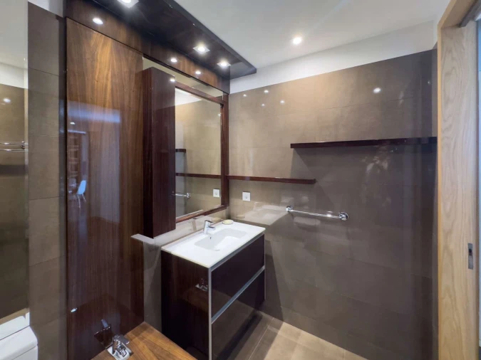 Apartamento T1 para Arrendamento em Arcozelo Foto 15