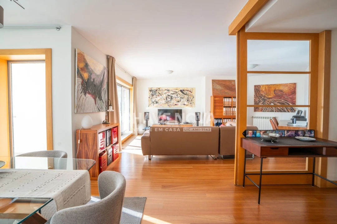 Apartamento T3 para Venda em Lordelo do Ouro e Massarelos Foto 12