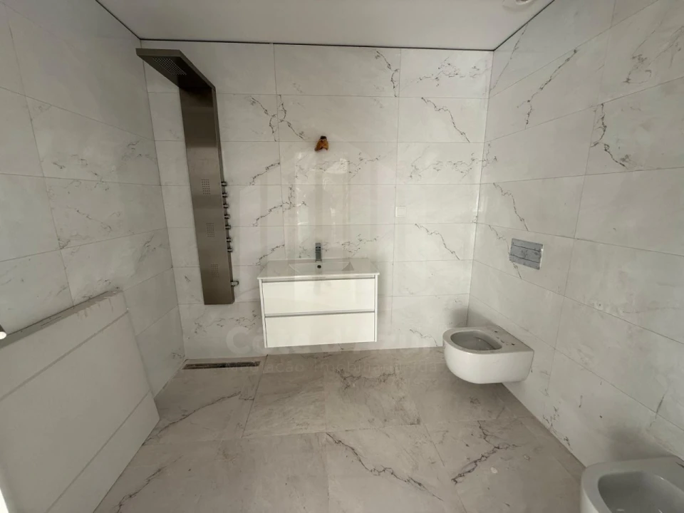 Apartamento T1 para Venda em Sesimbra (Santiago) Foto 8