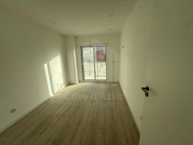 Apartamento T1 para Venda em Sesimbra (Santiago) Foto 5