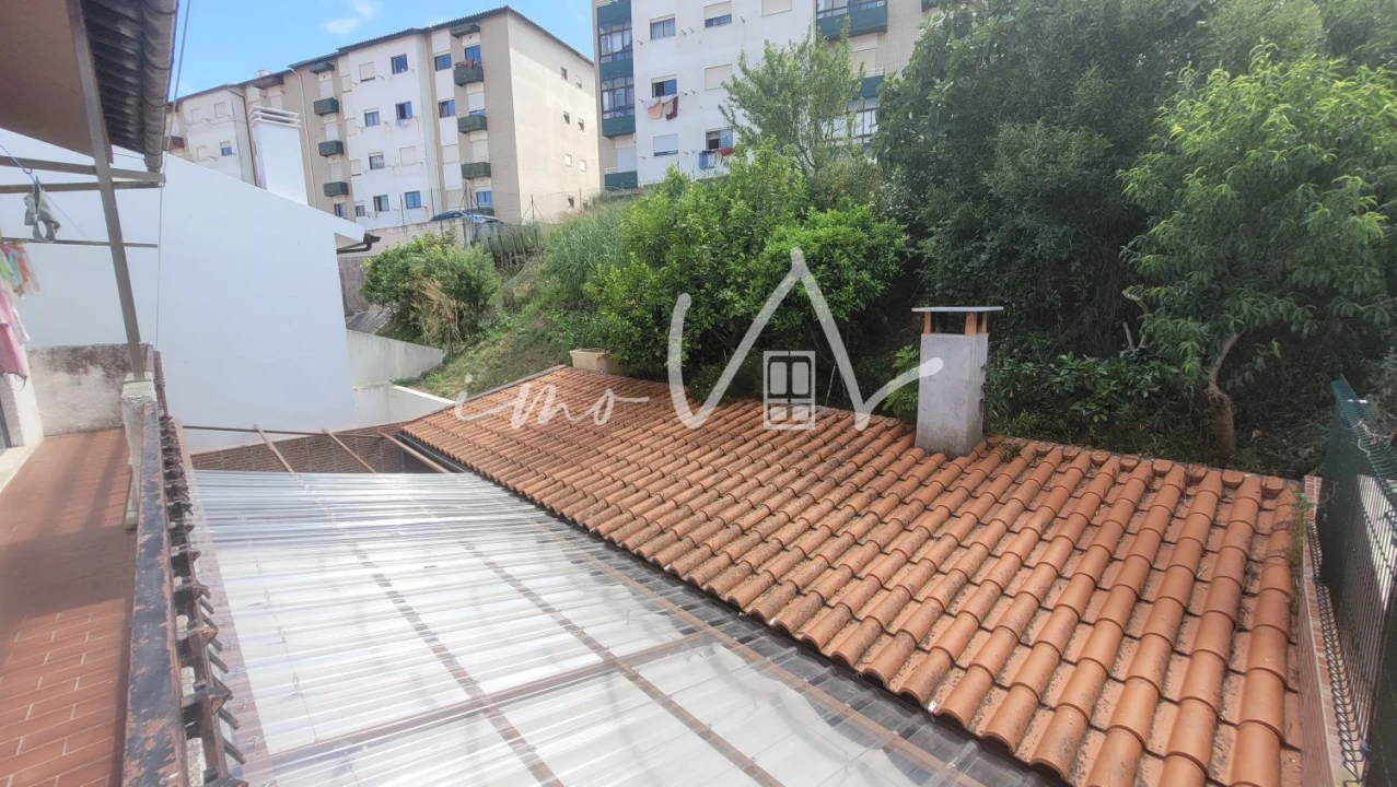 Moradia T4 para Venda em Tavarede Foto 19