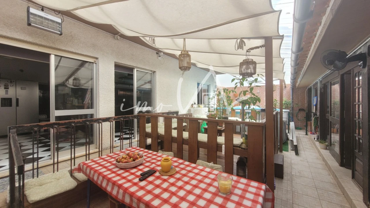 Moradia T4 para Venda em Tavarede Foto 11