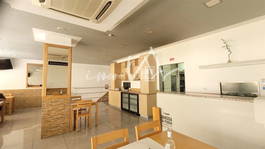 Loja para Trespasse em Eiras e São Paulo de Frades Foto 9