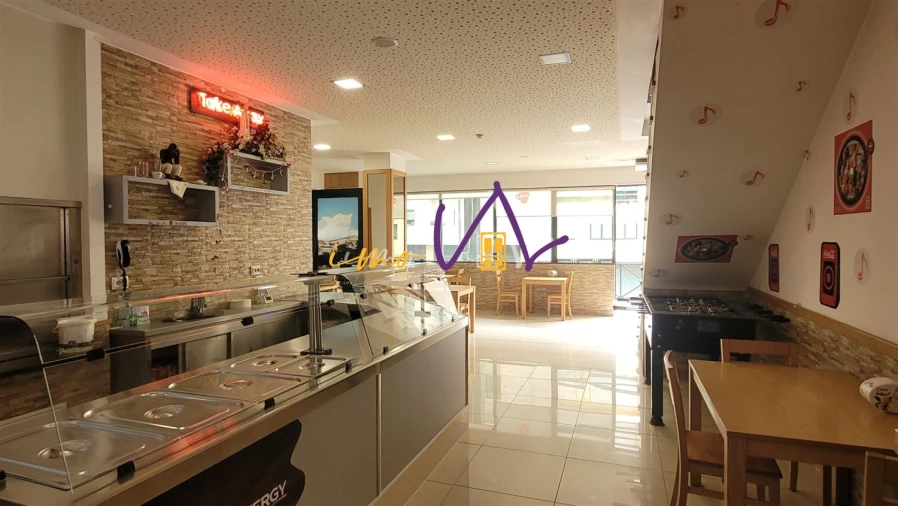 Loja para Trespasse em Eiras e São Paulo de Frades Foto 1