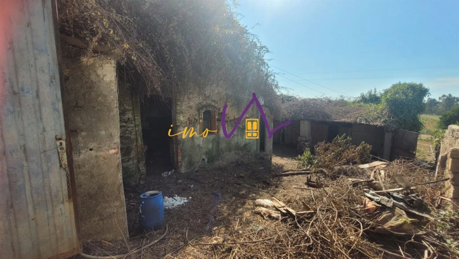 Moradia T2 para Venda em Vacariça Foto 12