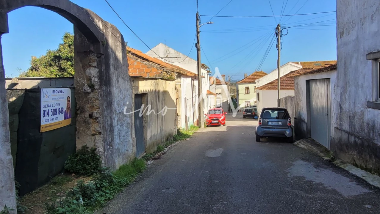 Moradia T2 para Venda em Maiorca Foto 8