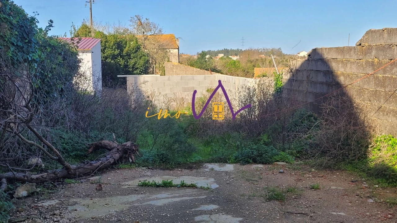 Moradia T2 para Venda em Maiorca Foto 5