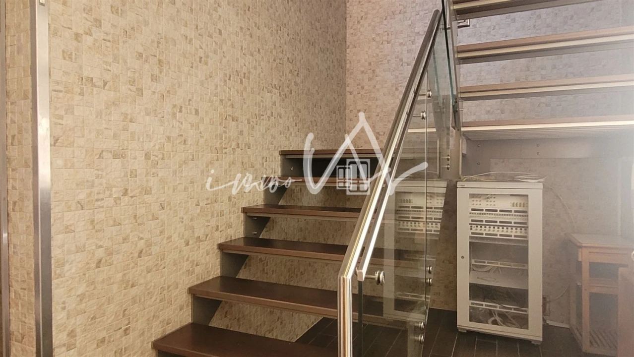 Moradia T9 para Venda em Buarcos Foto 14