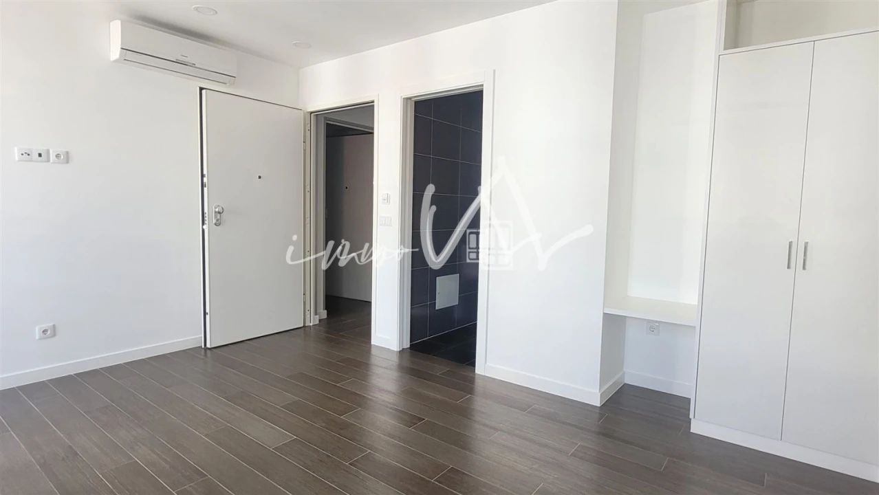 Moradia T9 para Venda em Buarcos Foto 44