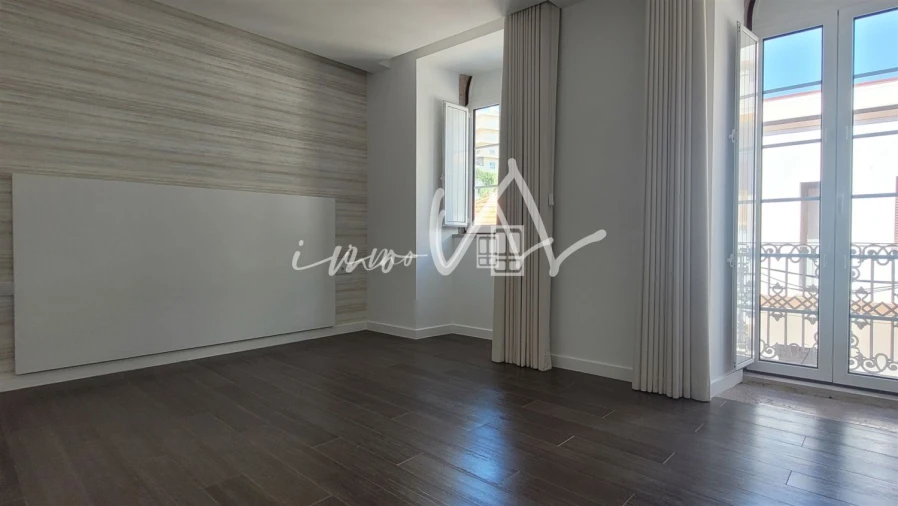 Moradia T9 para Venda em Buarcos Foto 41