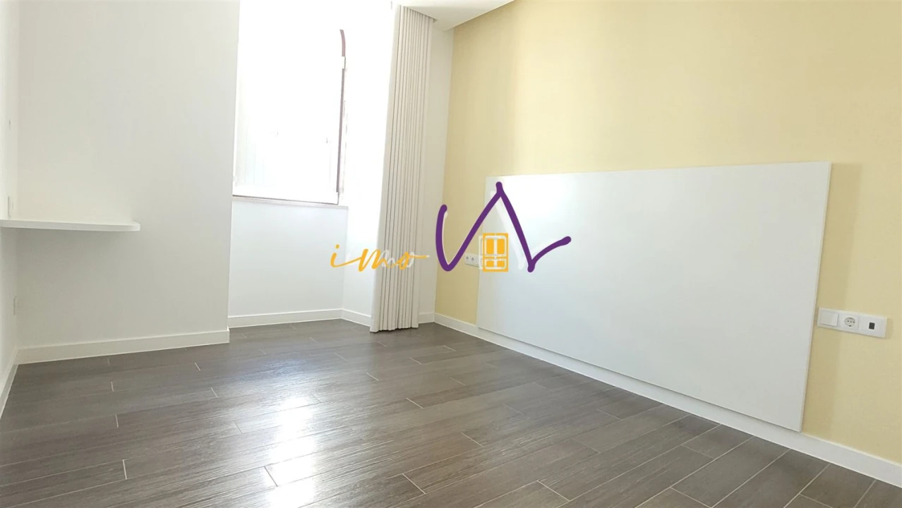 Moradia T9 para Venda em Buarcos Foto 39