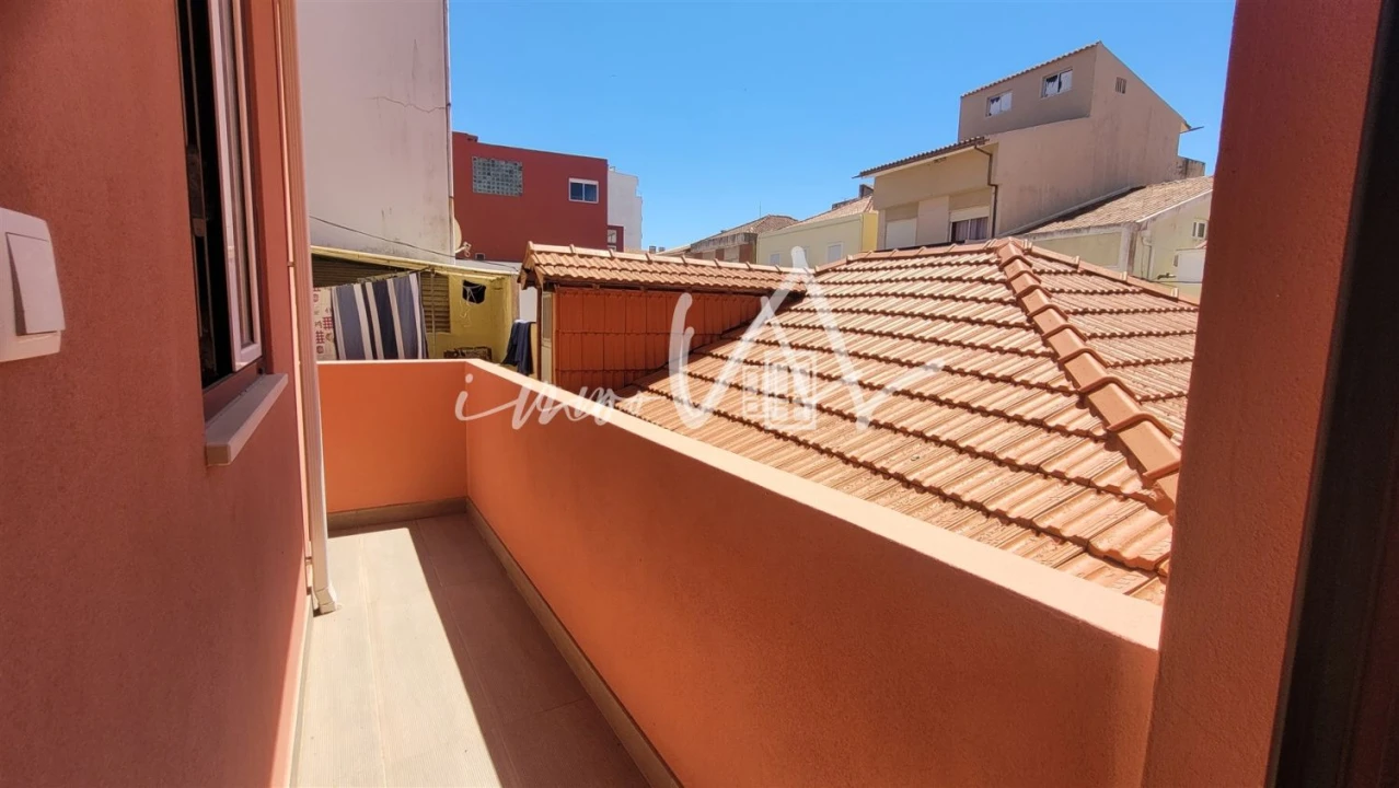 Moradia T9 para Venda em Buarcos Foto 30