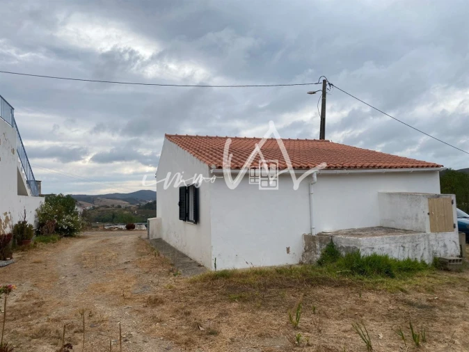 Moradia T2 para Venda em São Marcos da Serra Foto 26