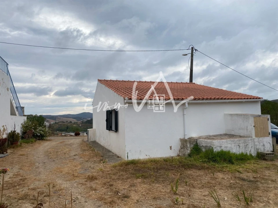 Moradia T2 para Venda em São Marcos da Serra Foto 26