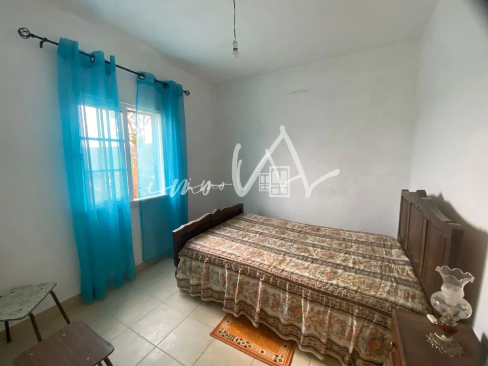 Moradia T2 para Venda em São Marcos da Serra Foto 11