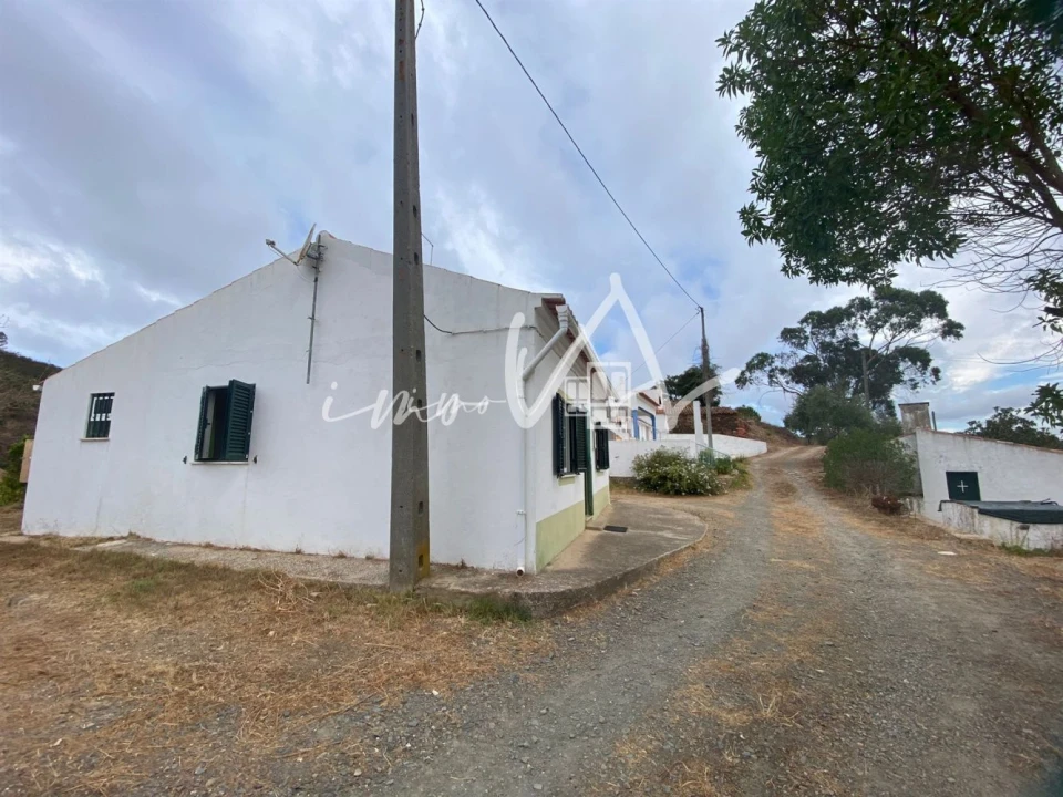 Moradia T2 para Venda em São Marcos da Serra Foto 25