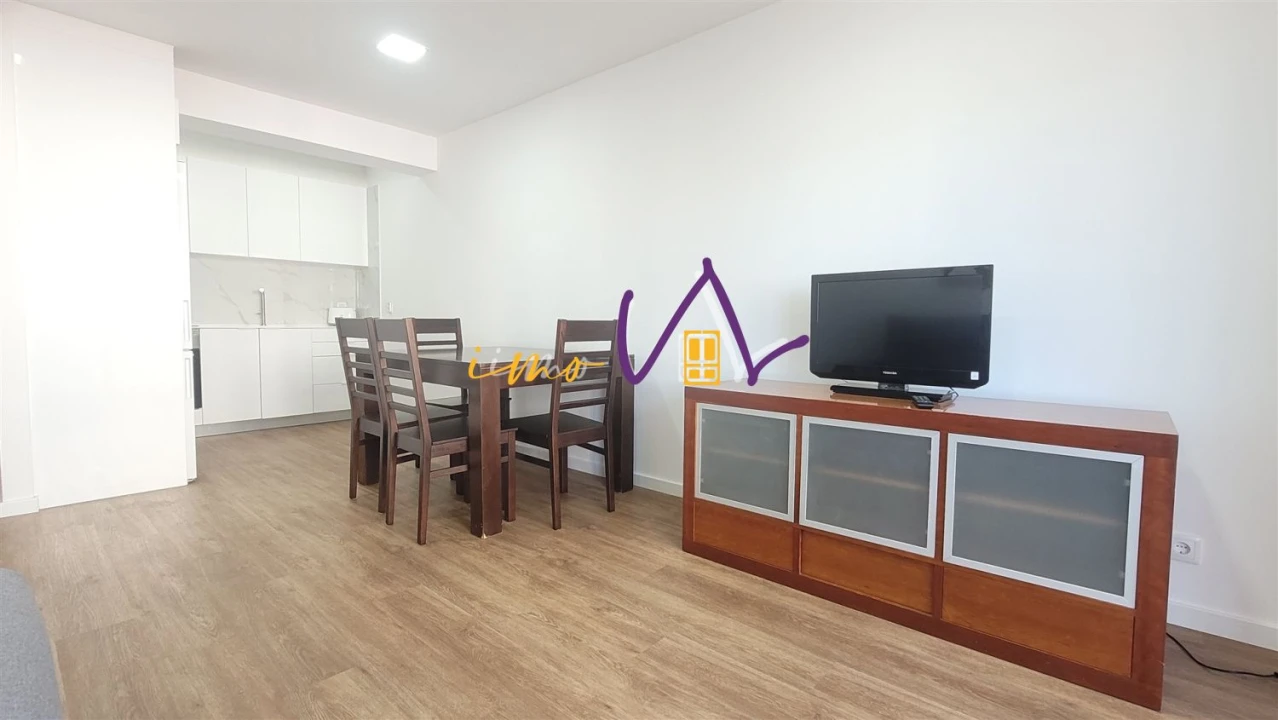 Apartamento T1 para Venda em Buarcos Foto 10
