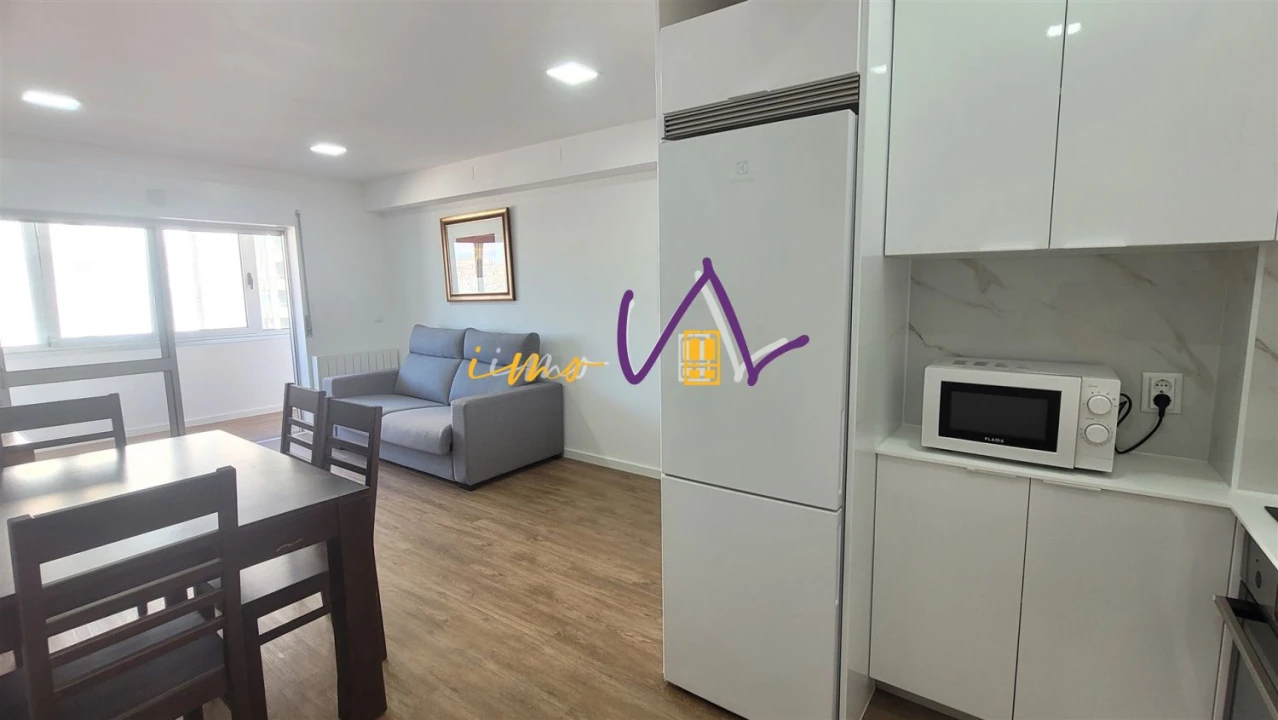 Apartamento T1 para Venda em Buarcos Foto 8