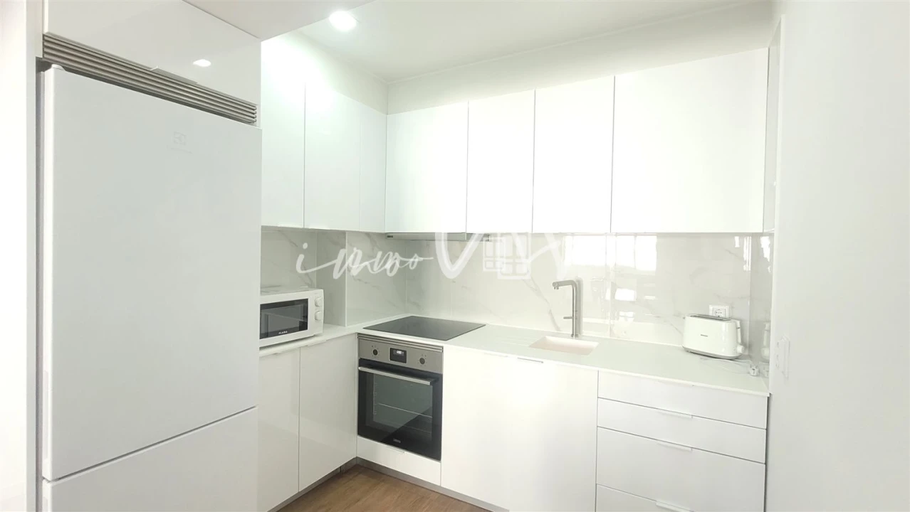 Apartamento T1 para Venda em Buarcos Foto 7