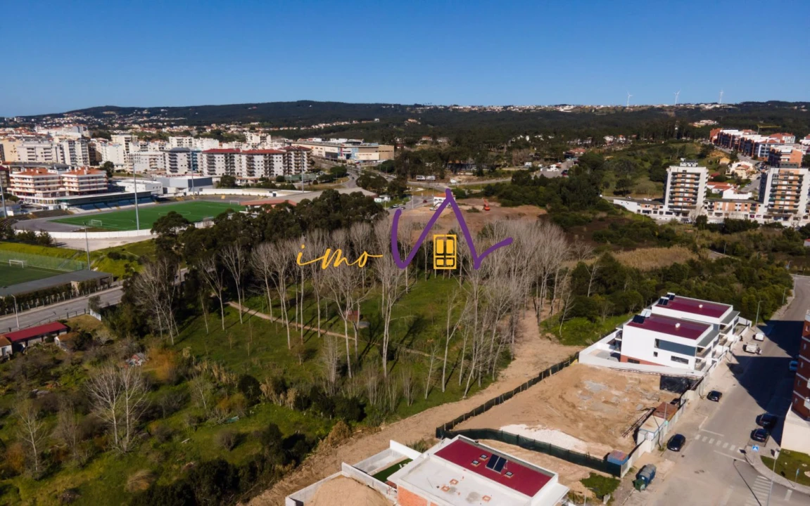 Moradia T4 para Venda em Tavarede Foto 10