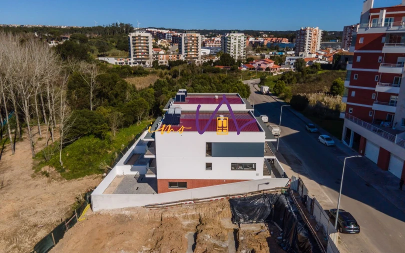 Moradia T4 para Venda em Tavarede Foto 2