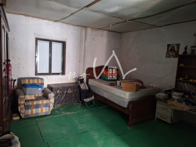 Moradia T3 para Venda em Marinha das Ondas Foto 3